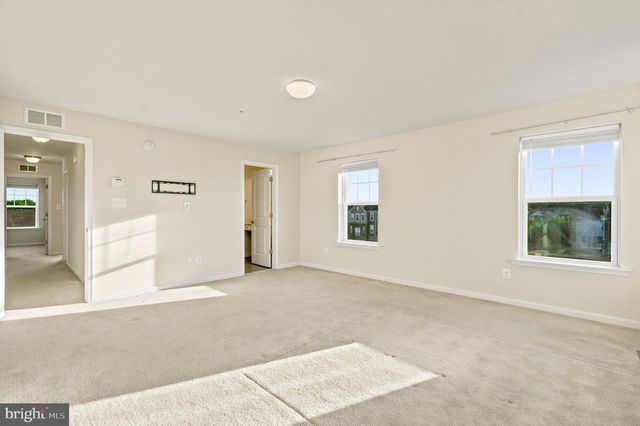 9602 TEALBRIAR DR, Upper Marlboro, MD 20772
