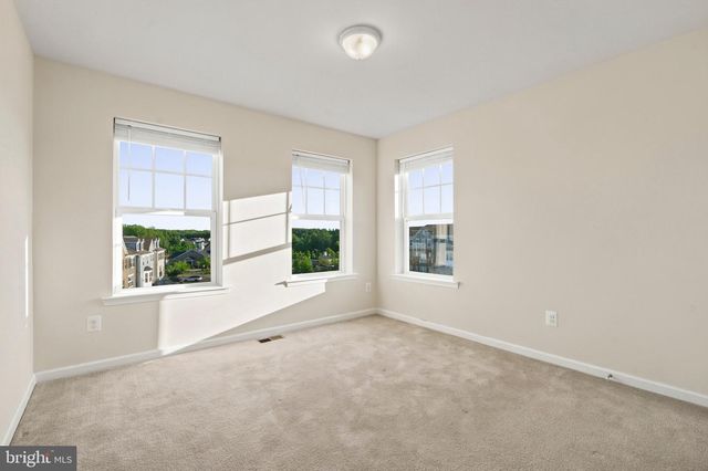 9602 TEALBRIAR DR, Upper Marlboro, MD 20772