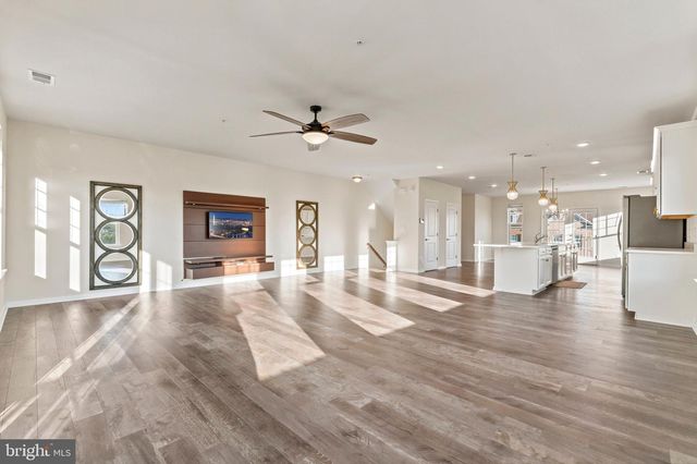 9602 TEALBRIAR DR, Upper Marlboro, MD 20772