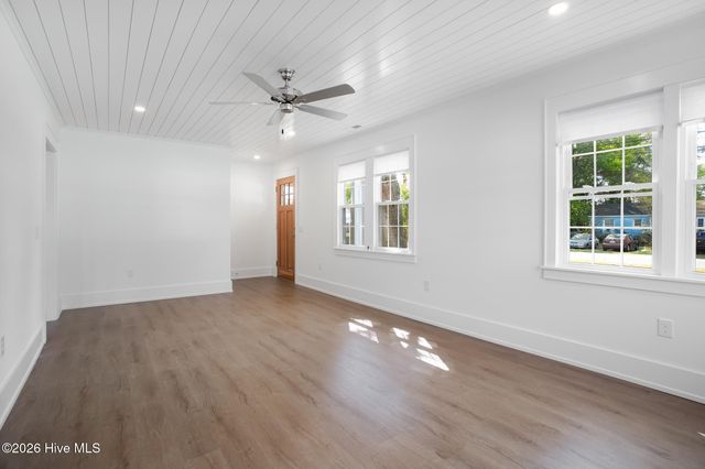 4123 Peachtree Avenue, Wilmington, NC 28403