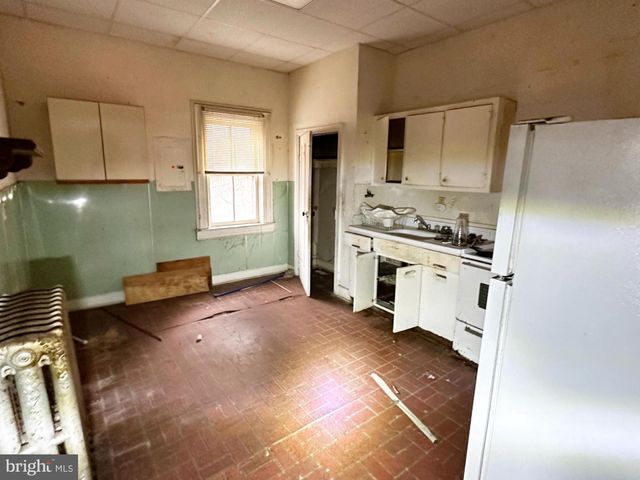 215 S SPRING ST, Bellefonte, PA 16823