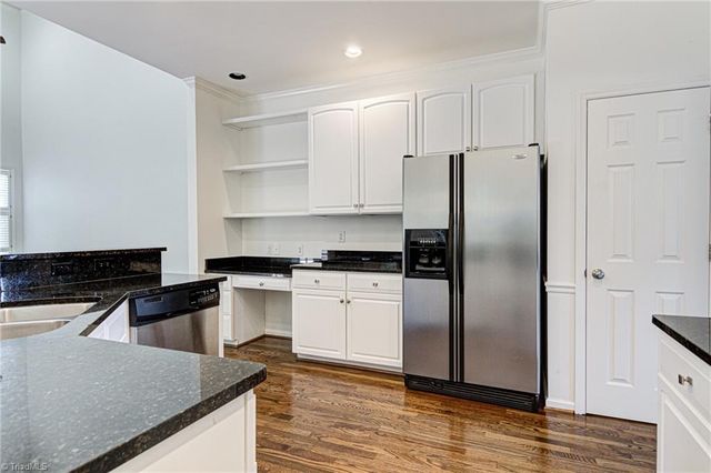 5 Crab Tree Court, Greensboro, NC 27455