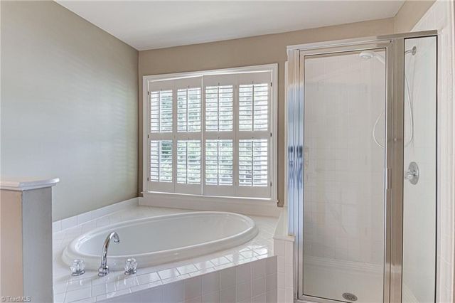 5 Crab Tree Court, Greensboro, NC 27455