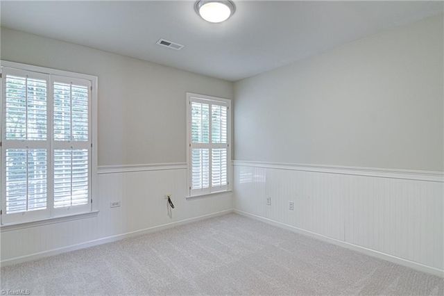 5 Crab Tree Court, Greensboro, NC 27455
