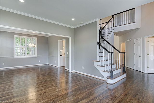 5 Crab Tree Court, Greensboro, NC 27455