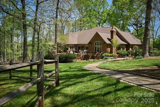 201 Hughes Creek, Columbus, NC 28722