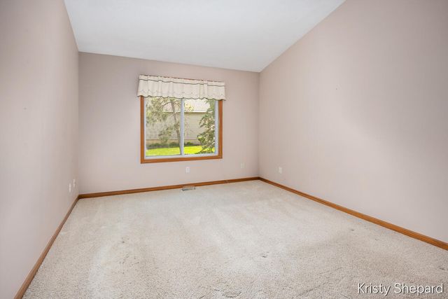 4504 Woodrose Court, Grand Rapids, MI 49508