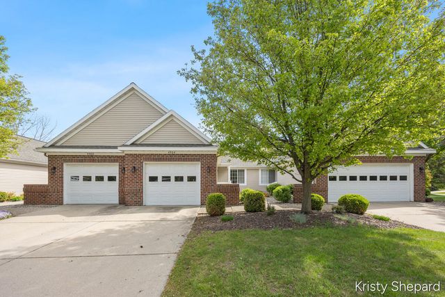 4504 Woodrose Court, Grand Rapids, MI 49508