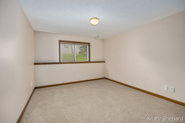 4504 Woodrose Court, Grand Rapids, MI 49508
