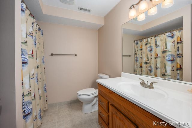 4504 Woodrose Court, Grand Rapids, MI 49508