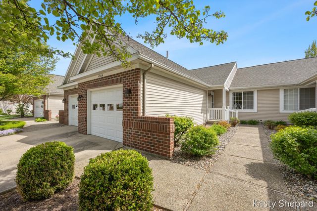 4504 Woodrose Court, Grand Rapids, MI 49508