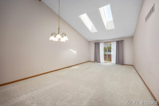 4504 Woodrose Court, Grand Rapids, MI 49508