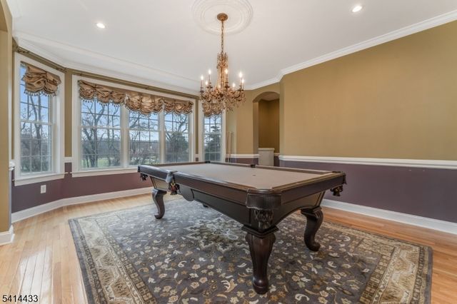 4 Fox Chase Turn, Union Twp., NJ 08867