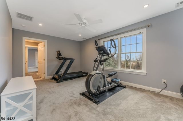 4 Fox Chase Turn, Union Twp., NJ 08867