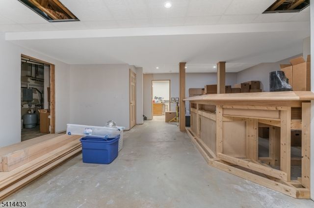 4 Fox Chase Turn, Union Twp., NJ 08867