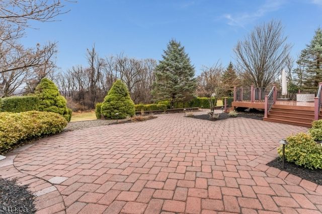4 Fox Chase Turn, Union Twp., NJ 08867