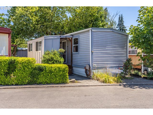 7227 Se FLAVEL St 02, Portland, OR 97206