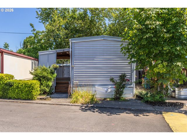 7227 Se FLAVEL St 02, Portland, OR 97206