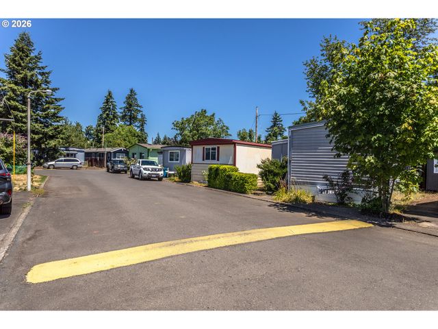 7227 Se FLAVEL St 02, Portland, OR 97206