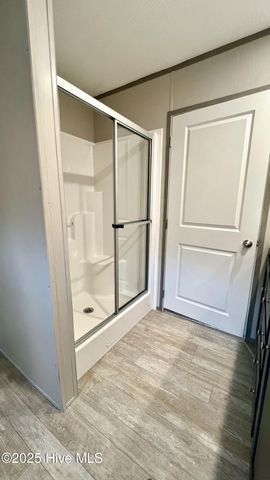 1908 Rooks Road, Atkinson, NC 28421