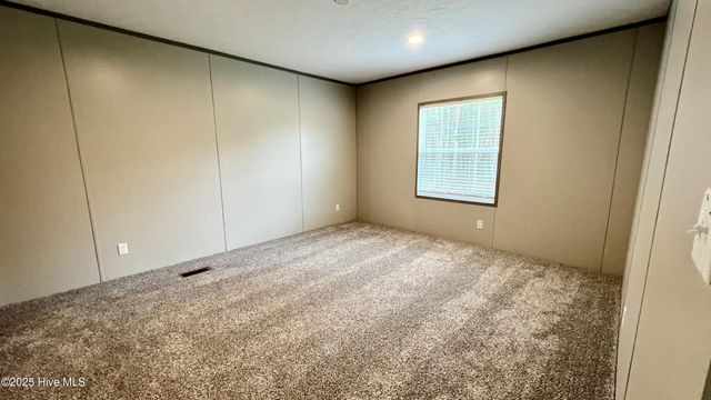 1908 Rooks Road, Atkinson, NC 28421