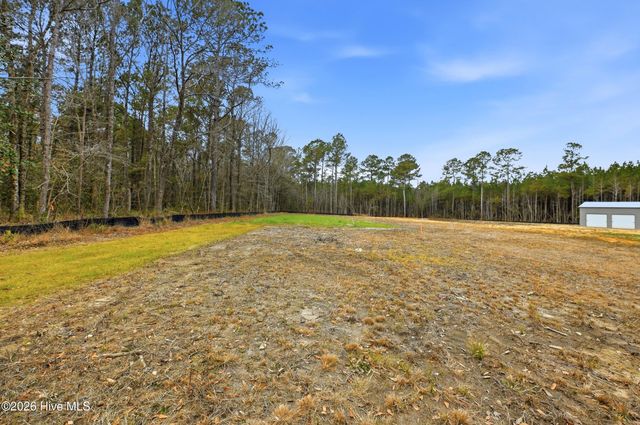 1908 Rooks Road, Atkinson, NC 28421