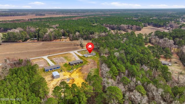 1908 Rooks Road, Atkinson, NC 28421