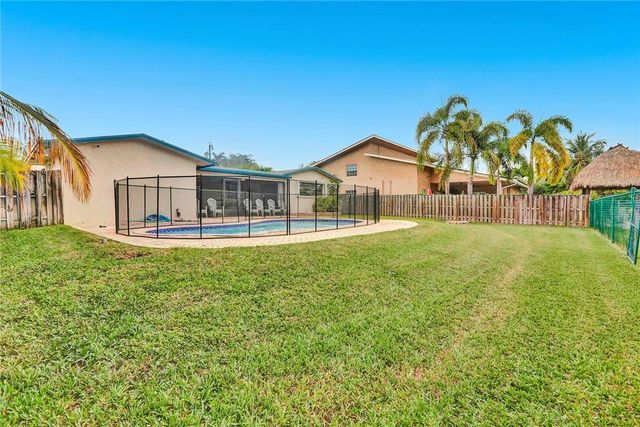 5170 SW 89th Terrace, Cooper City, FL 33328