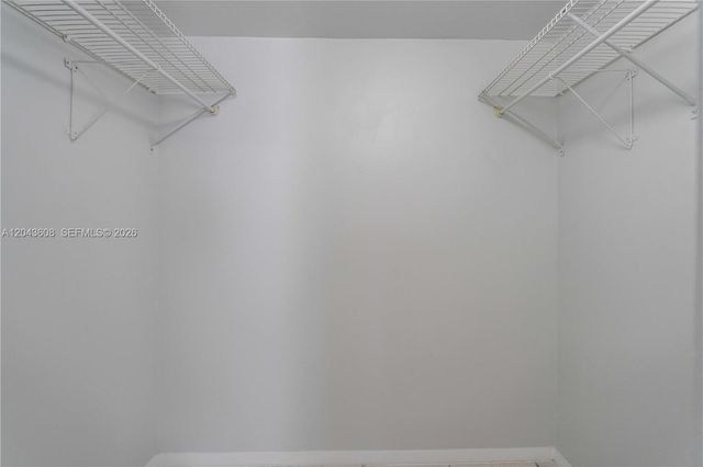 666 NE 80th St 8, Miami, FL 33138