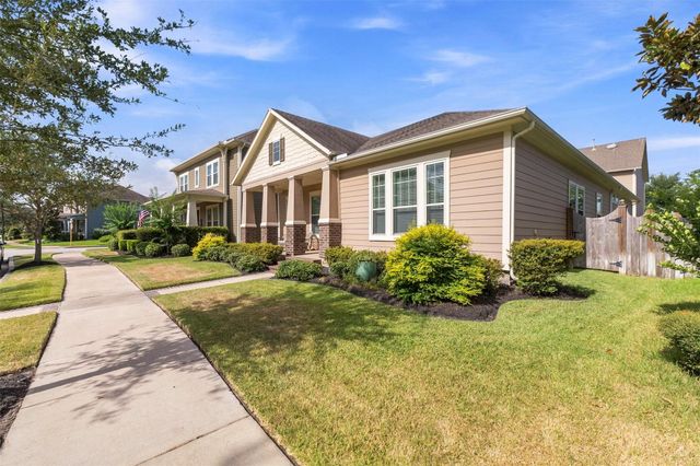 16807 Seminole Ridge Drive, Cypress, TX 77433