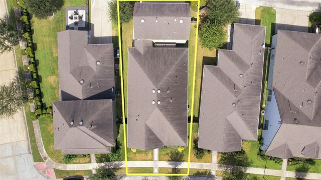 16807 Seminole Ridge Drive, Cypress, TX 77433