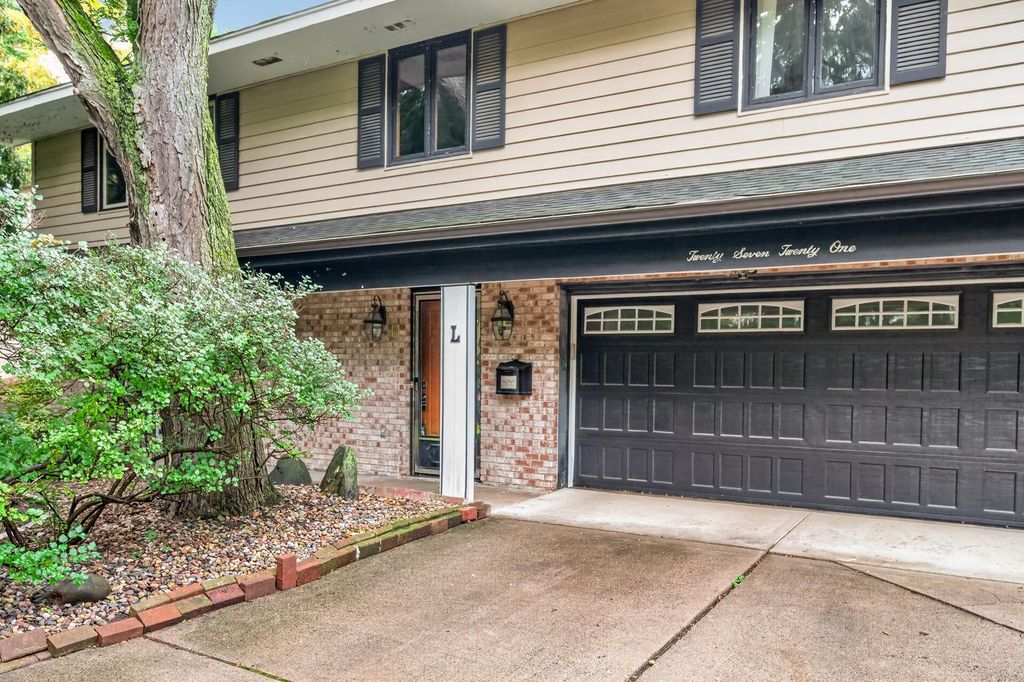 2721 June Avenue N, Golden Valley, MN 55422 — photo 2