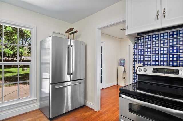 3712 Shelby Drive, Fort Worth, TX 76109