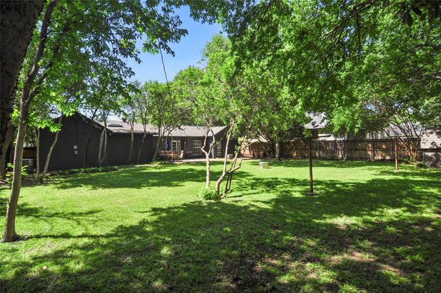 3712 Shelby Drive, Fort Worth, TX 76109
