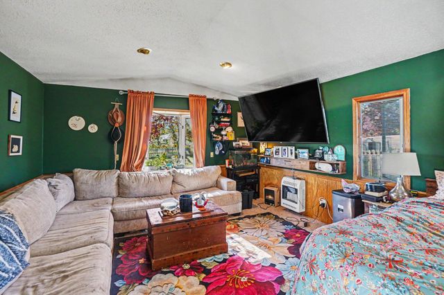 4911 S Green Avenue, Sheridan Twp - Newaygo, MI 49412