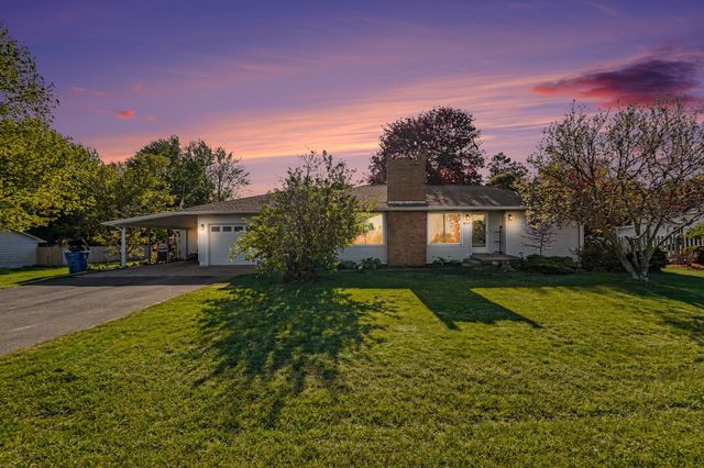 4911 S Green Avenue, Sheridan Twp - Newaygo, MI 49412