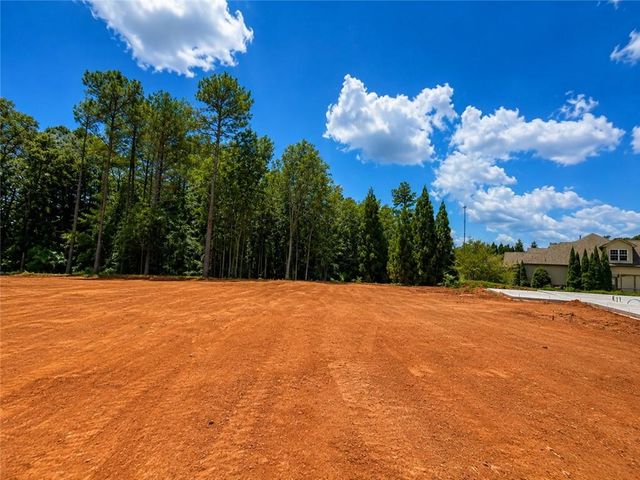 194 Hidden Trail, Pendergrass, GA 30567