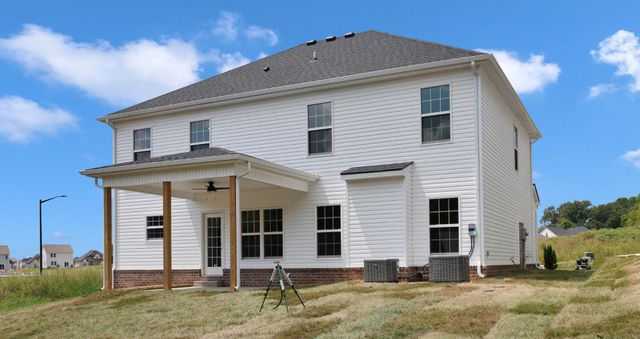 1261 Mourning Cloak Dr, Clarksville, TN 37043