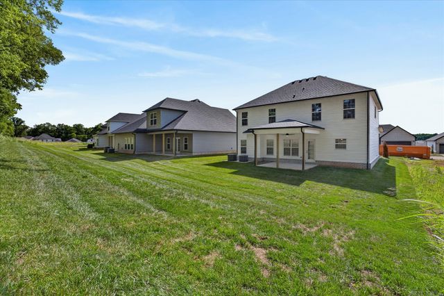 1261 Mourning Cloak Dr, Clarksville, TN 37043
