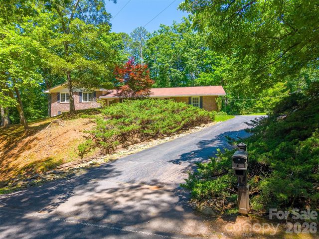 1747 University Heights Road, Cullowhee, NC 28723