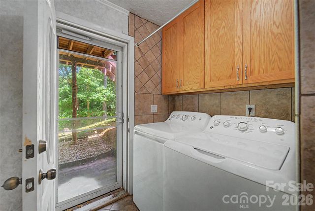 1747 University Heights Road, Cullowhee, NC 28723