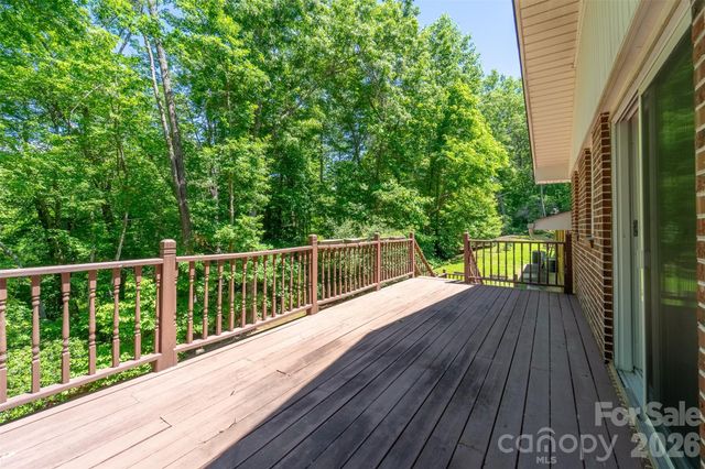 1747 University Heights Road, Cullowhee, NC 28723