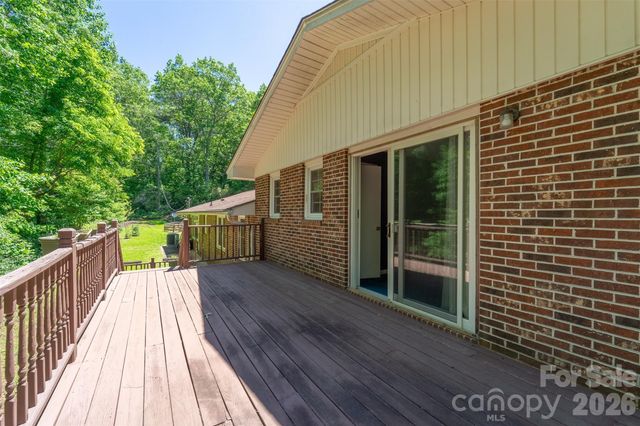 1747 University Heights Road, Cullowhee, NC 28723