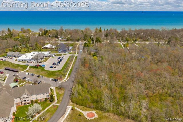 5211 Lakeshore Road, Fort Gratiot, MI 48059