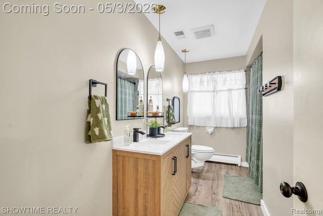 5211 Lakeshore Road, Fort Gratiot, MI 48059