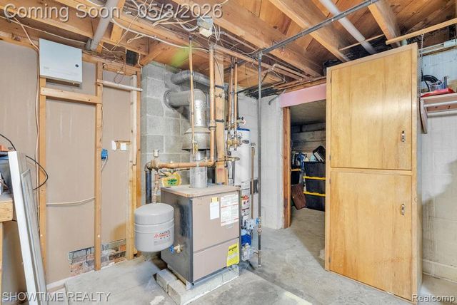 5211 Lakeshore Road, Fort Gratiot, MI 48059