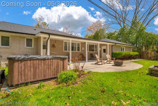 5211 Lakeshore Road, Fort Gratiot, MI 48059