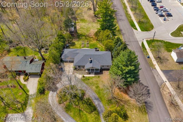 5211 Lakeshore Road, Fort Gratiot, MI 48059