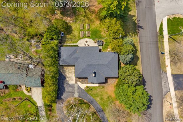 5211 Lakeshore Road, Fort Gratiot, MI 48059