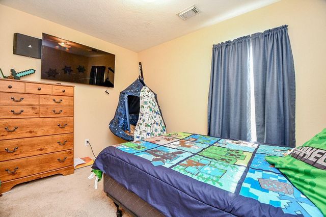 15607 Barber Grove Lane, Houston, TX 77095